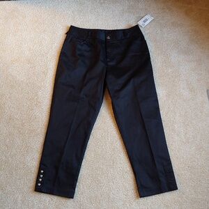 NWT Luciano Danté black cropped pants